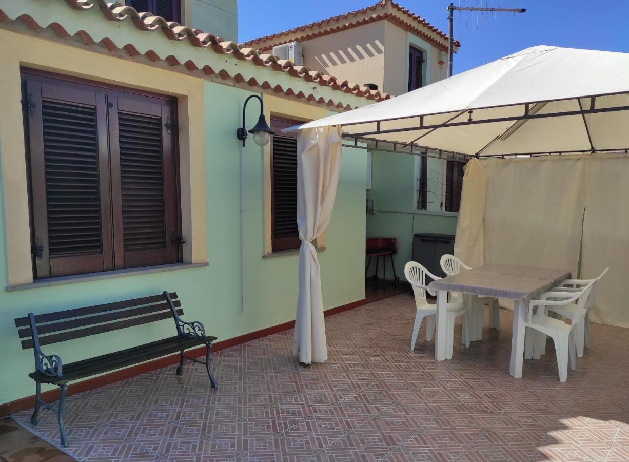 La Gioia Di Casa Villa Àrbatax Екстериор снимка